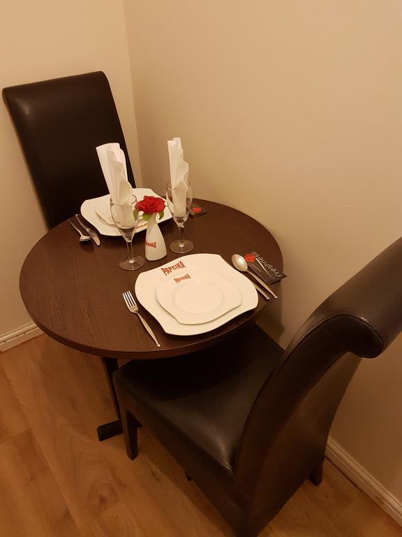 Paprika Guest House Epsom Dış mekan fotoğraf